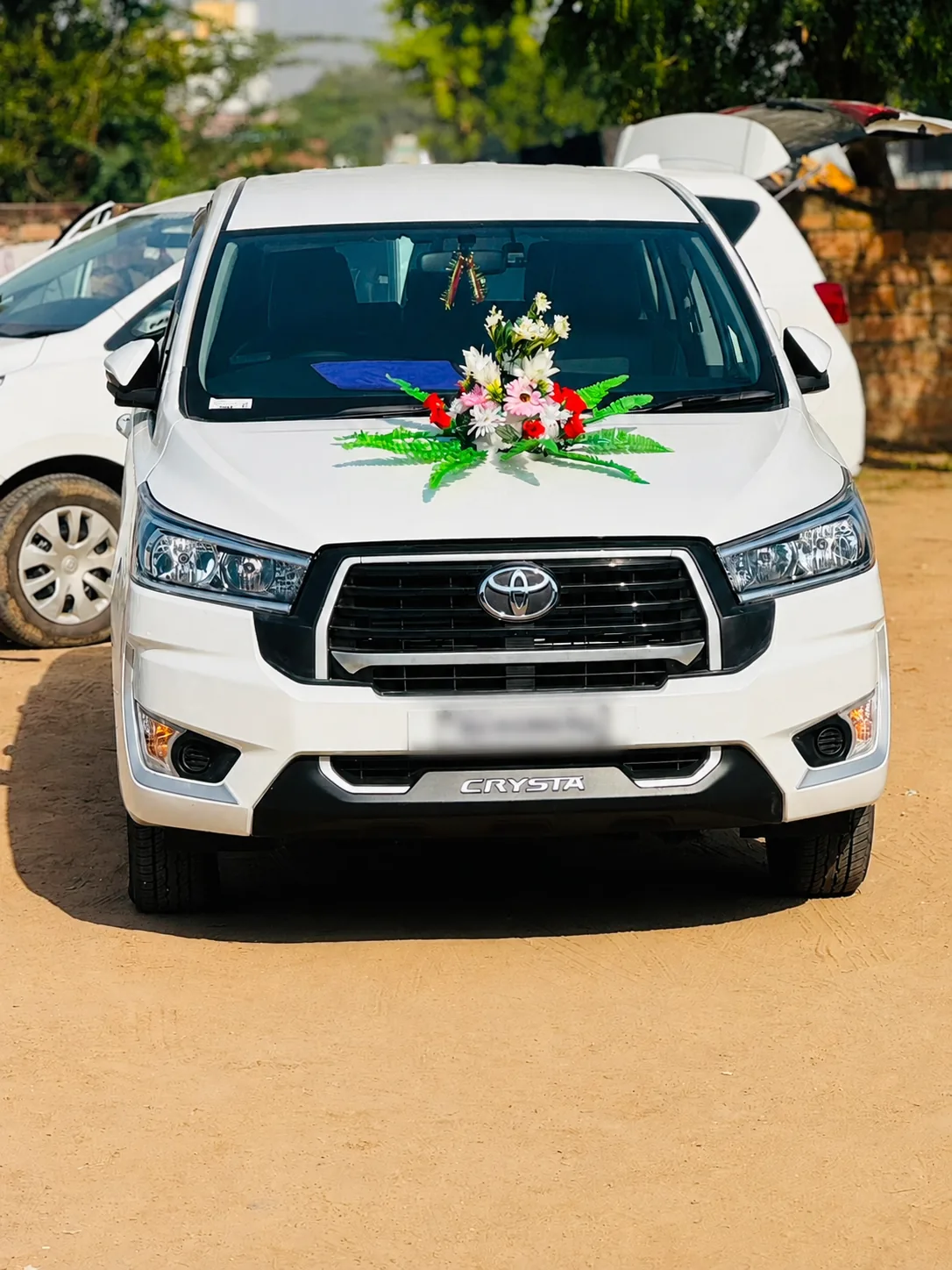 Innova Crysta